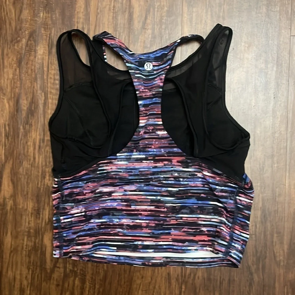 Lululemon Break Free Tank *Nulux Hinshu Alpine White Multi / Black Size 6